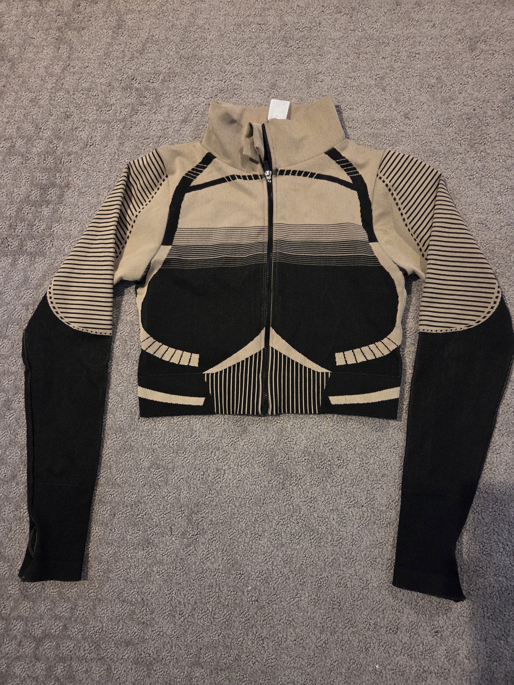 Athleisure Cropped Zip Up